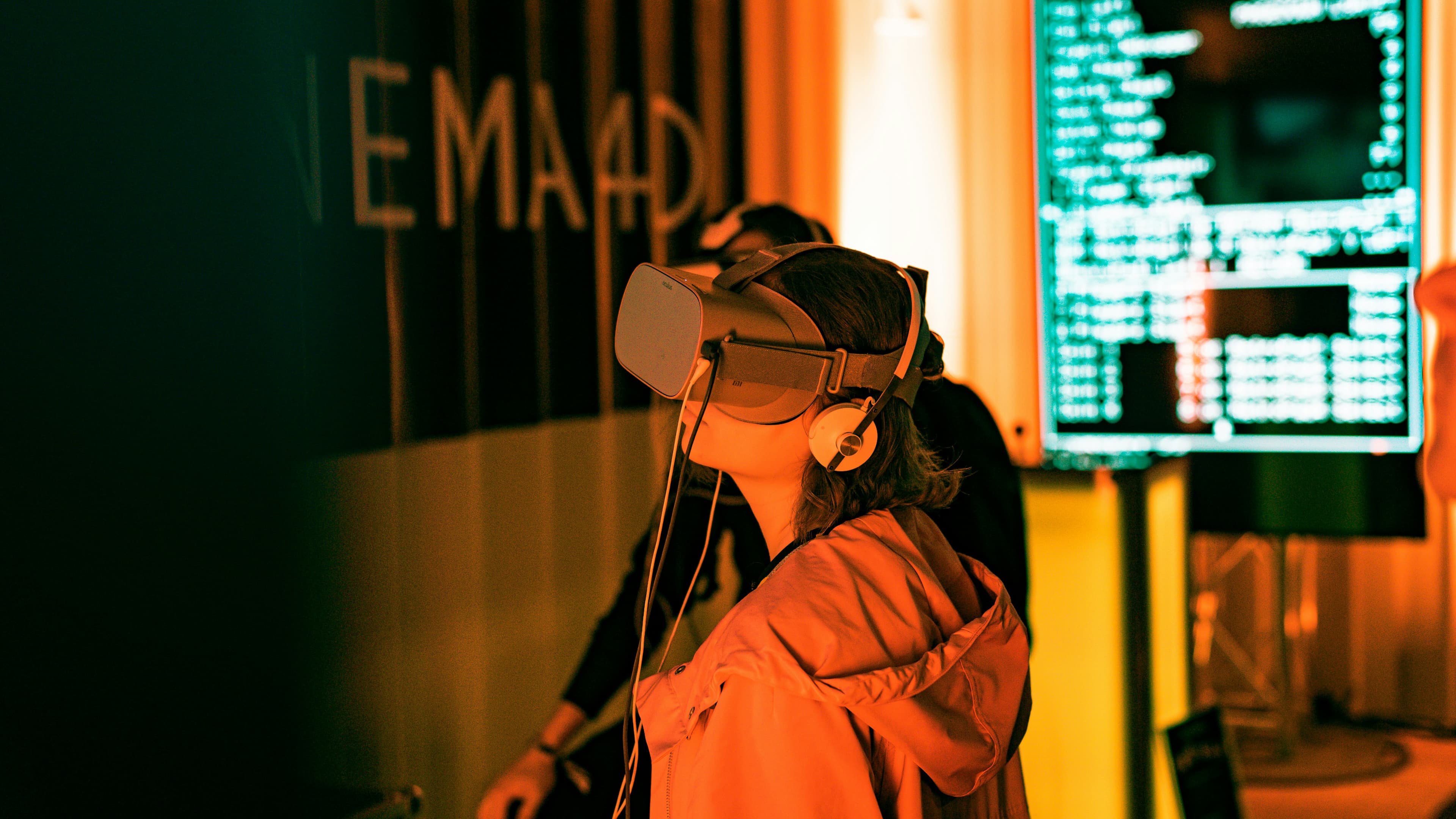 Virtual Reality Entertainment Centre for Sale, Ponta Delgada, Açores, Portugal